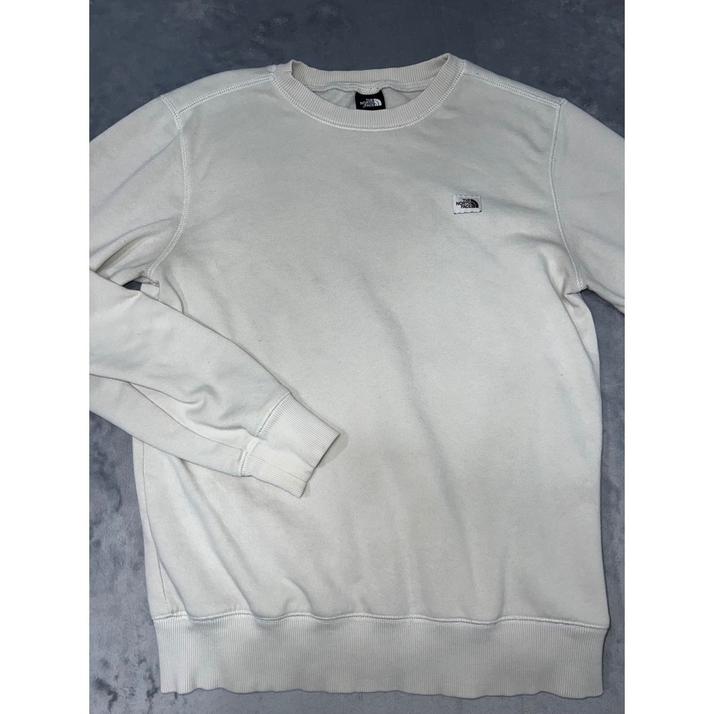 The North Face Mens Heritage Patch Crewneck Sweatshirt Cream Off White Small